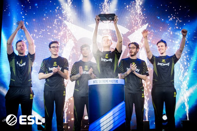 罗马球迷激 罗马球迷激